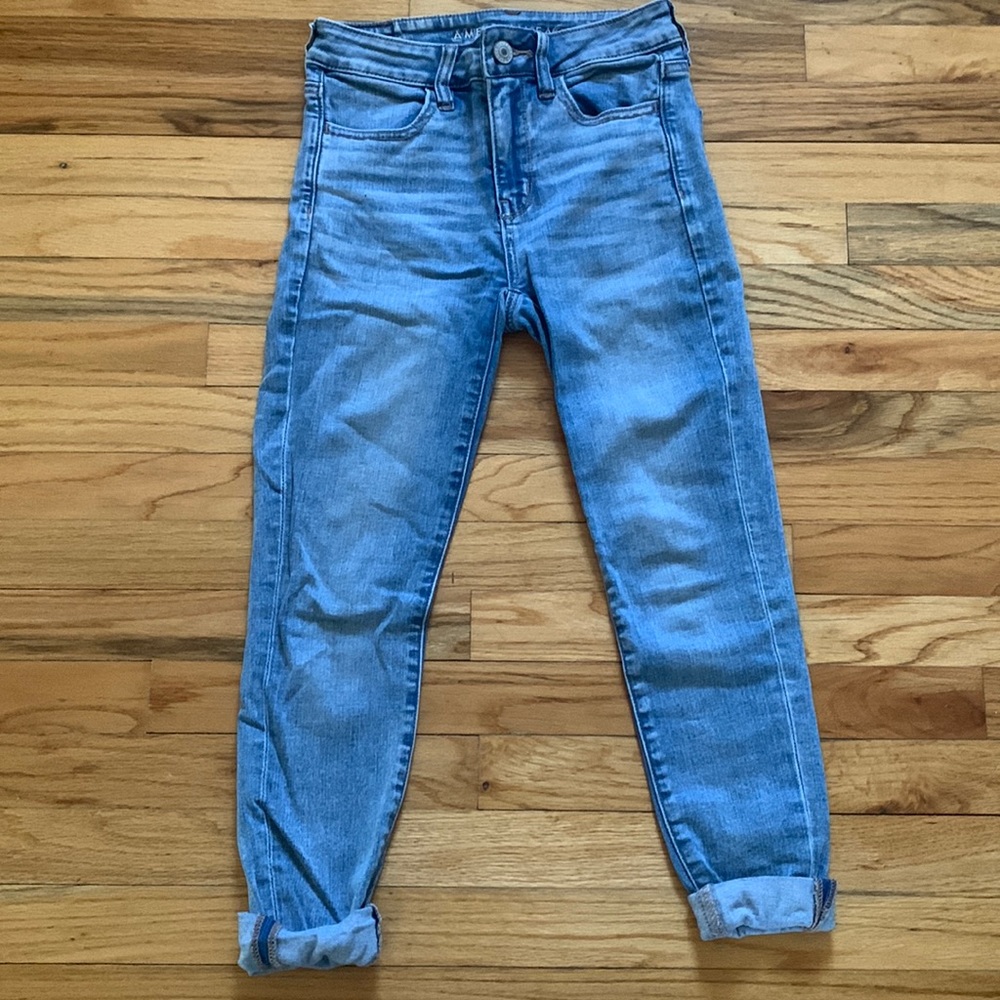 American Eagle Hi-Rise Jegging - Size 2 Short